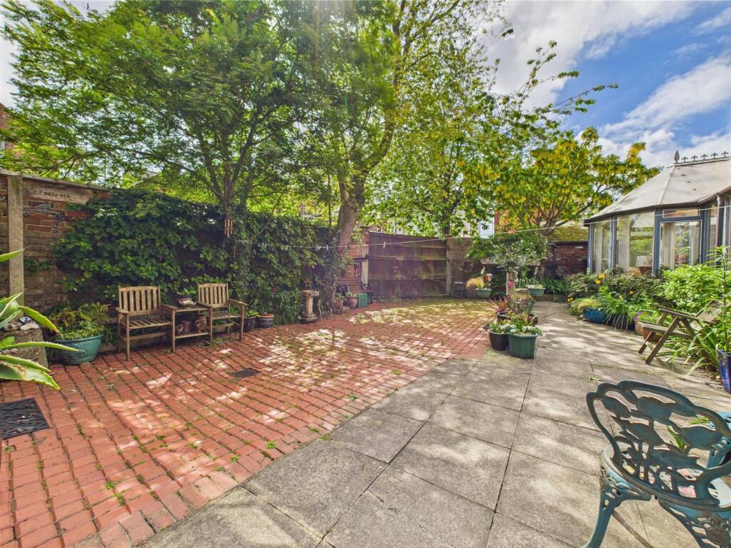 Garden: