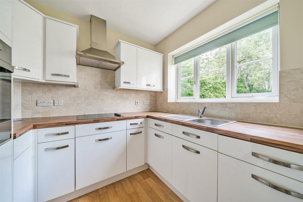 Kitchen.jpg
