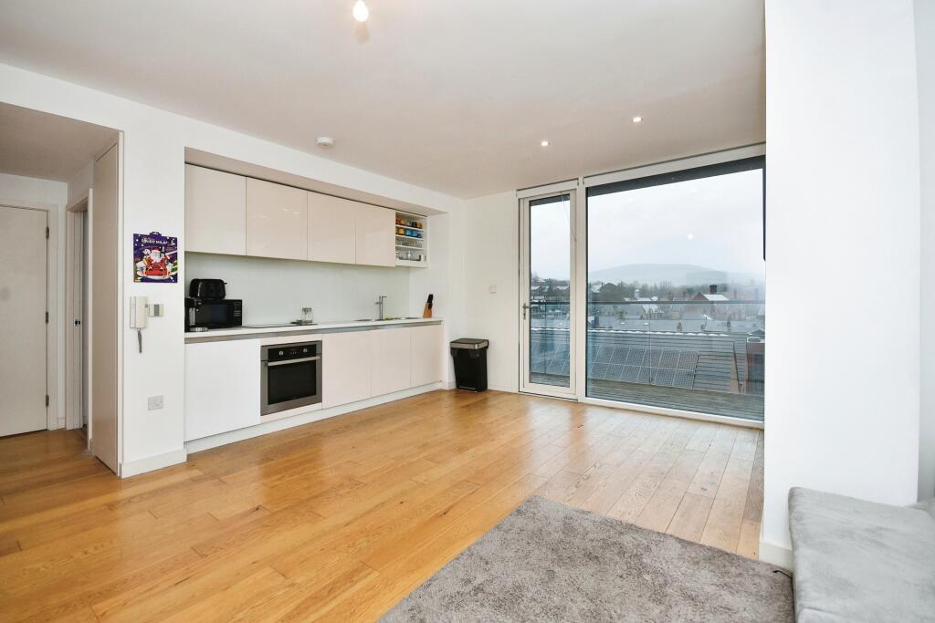 Kitchen/Lounge