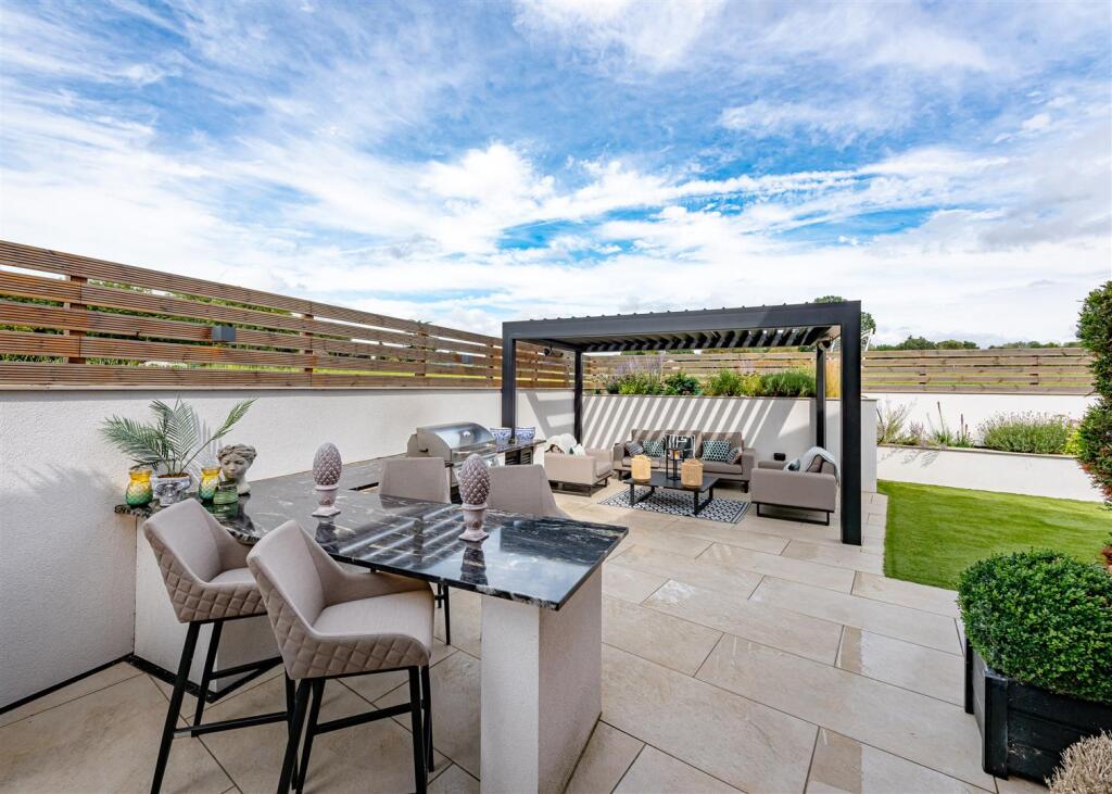 34 Post Office Road-external4.jpg