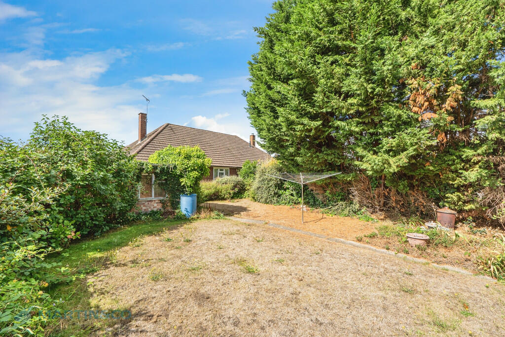 gu228dg-jwp-dsc00...