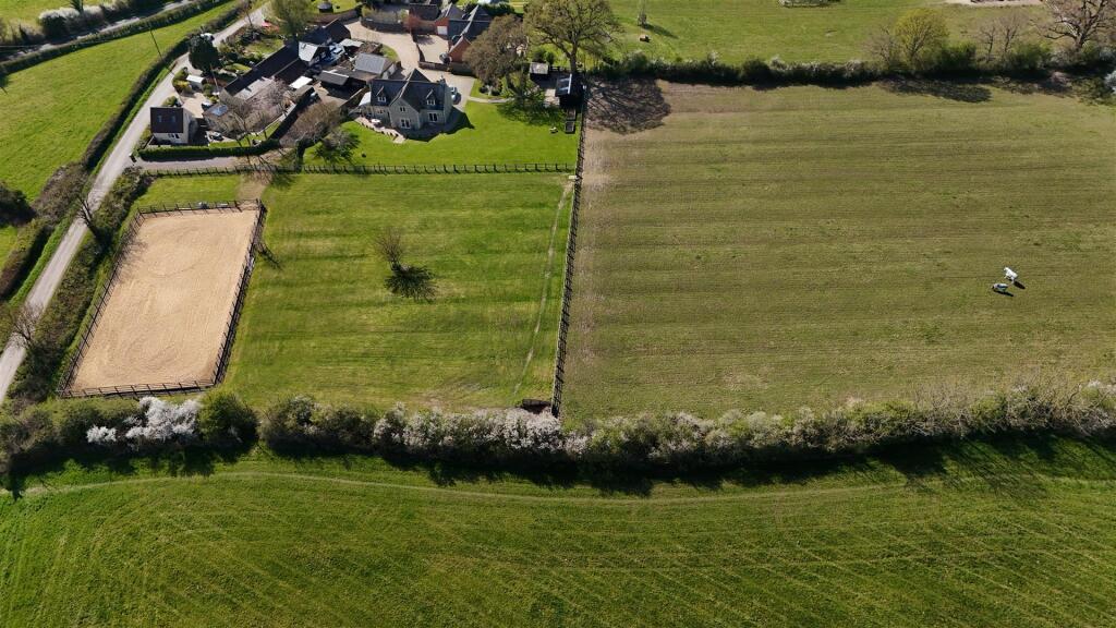 DJI_20250409152337_0067_D.JPG