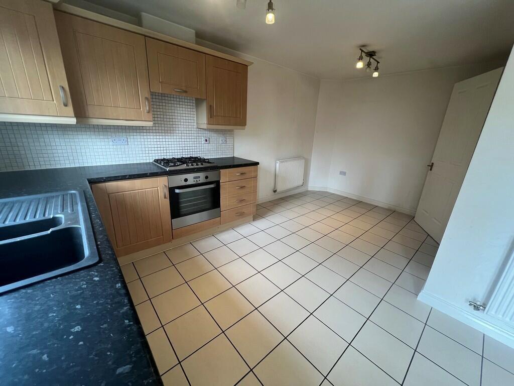 74198_10065800263...