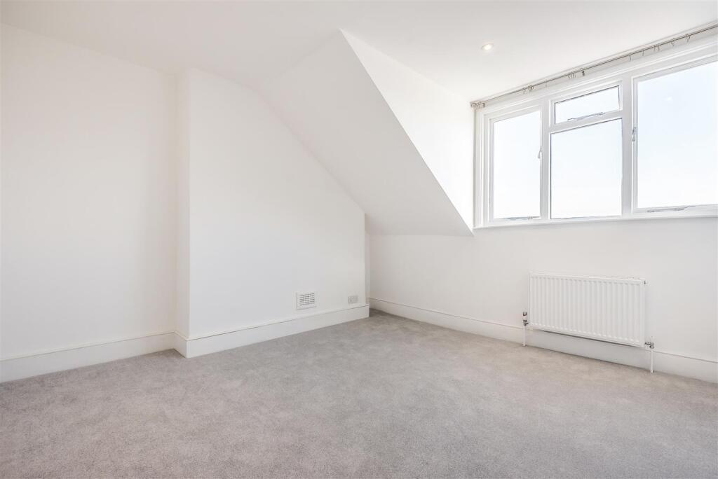Bedroom.jpg