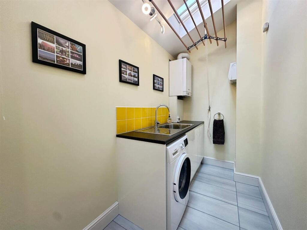 f81e7df5--40C2-83DB-8A7EAAB3A454-36581-00002987F8A