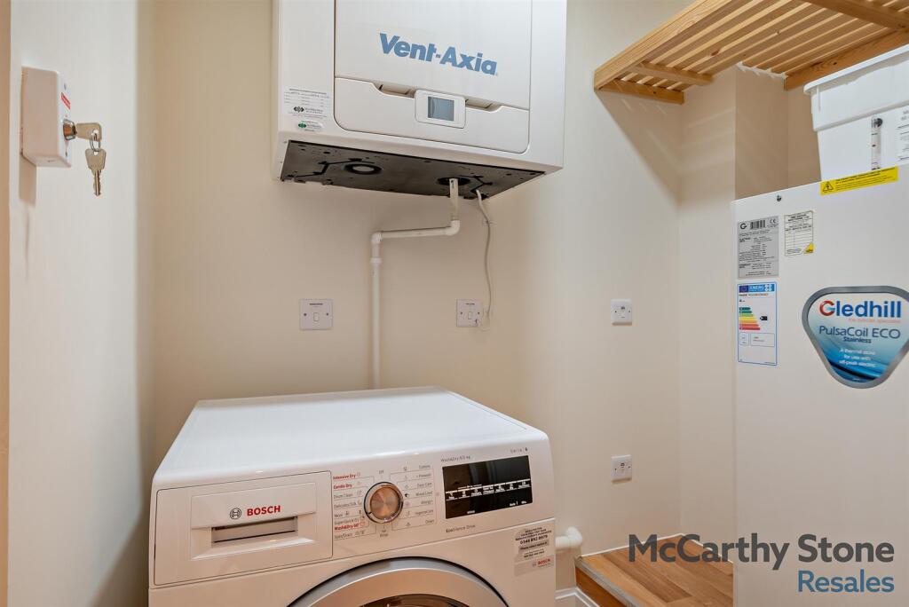 8648290-interior09-800.jpg