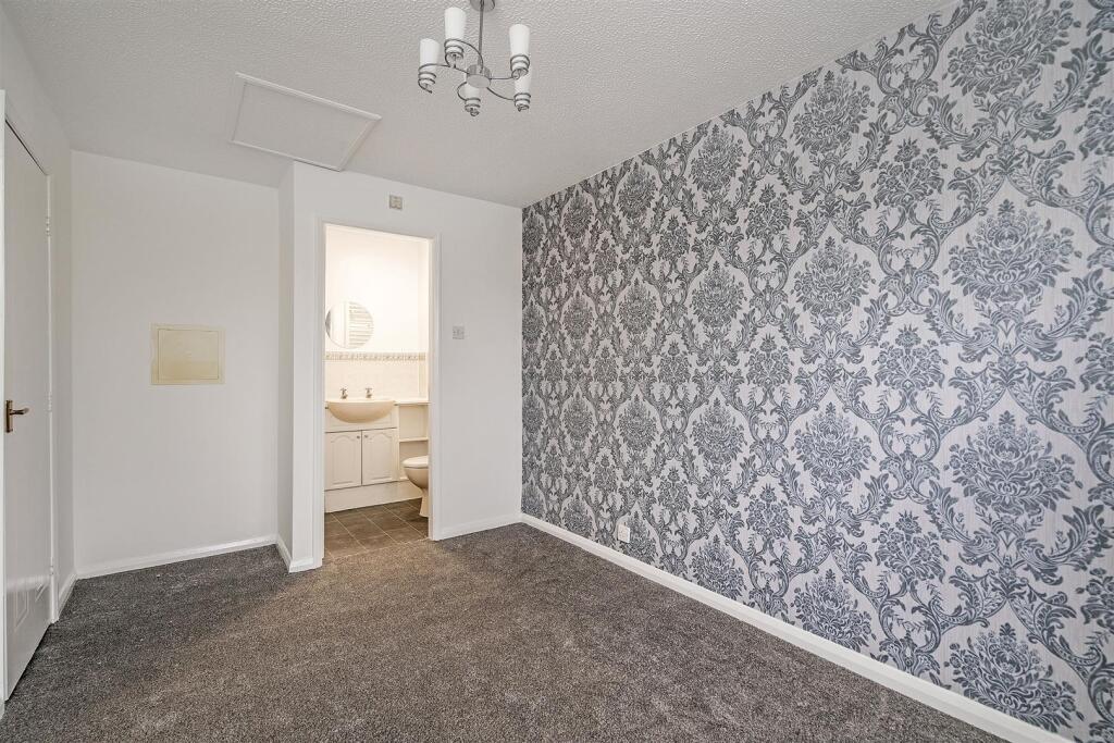 2 Westbourne Road_10.jpg