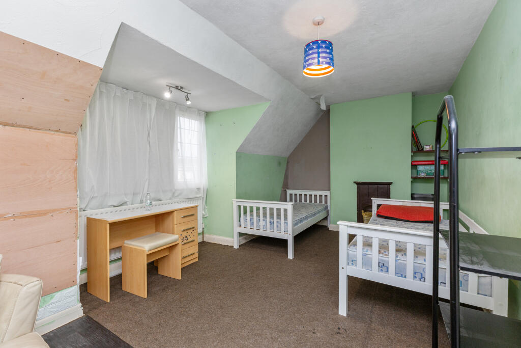 419A Kingston Road, Epsom, KT19 0BT