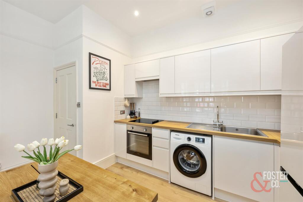 Somerhill Road 6, Flat 1-005.JPG