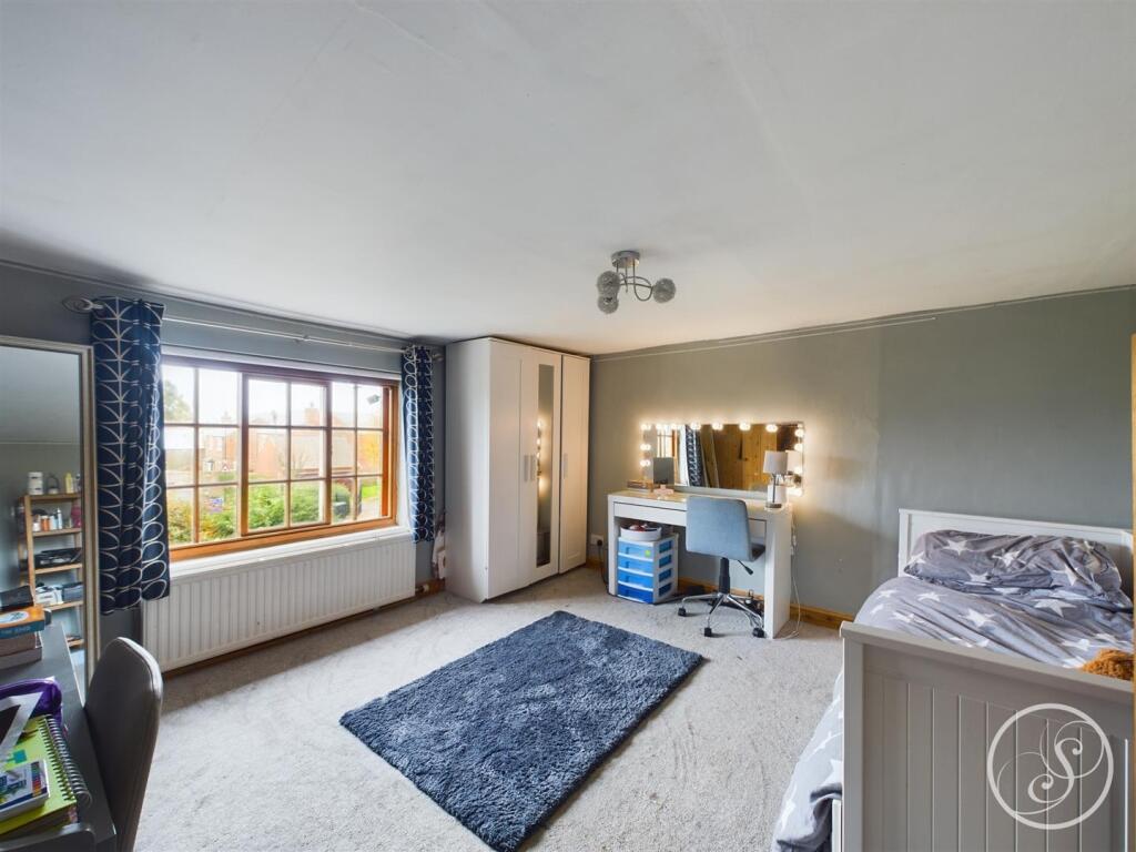BEDROOM TWO