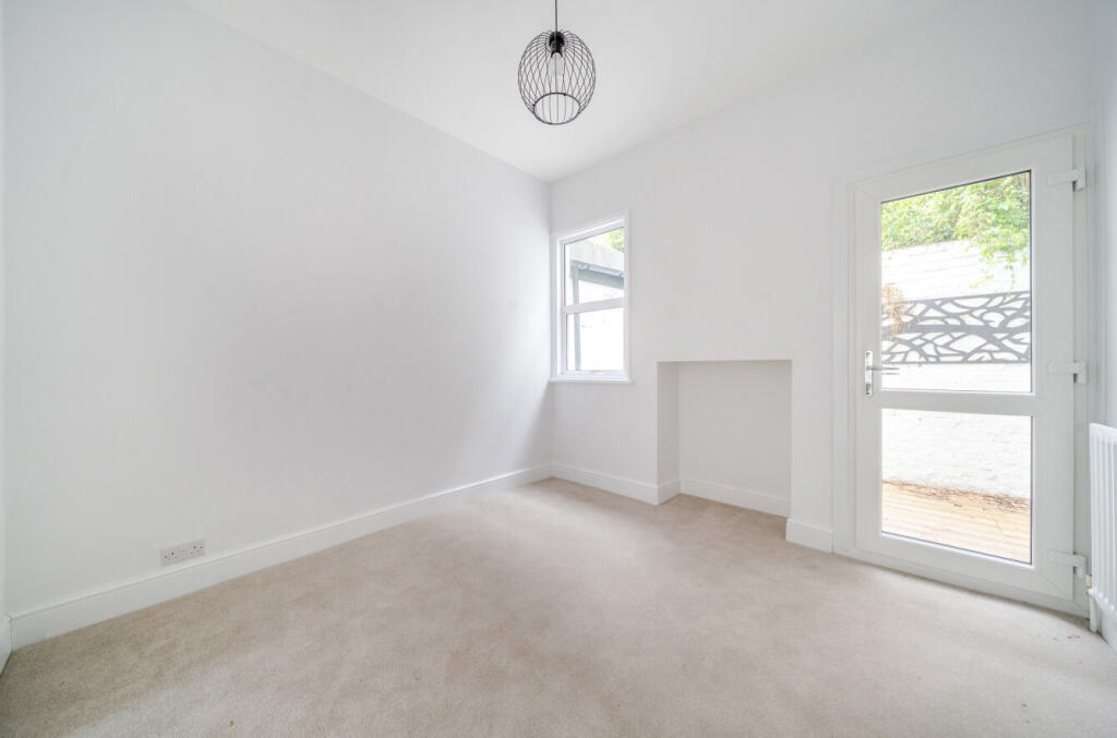 1309522-6-6847fb2...