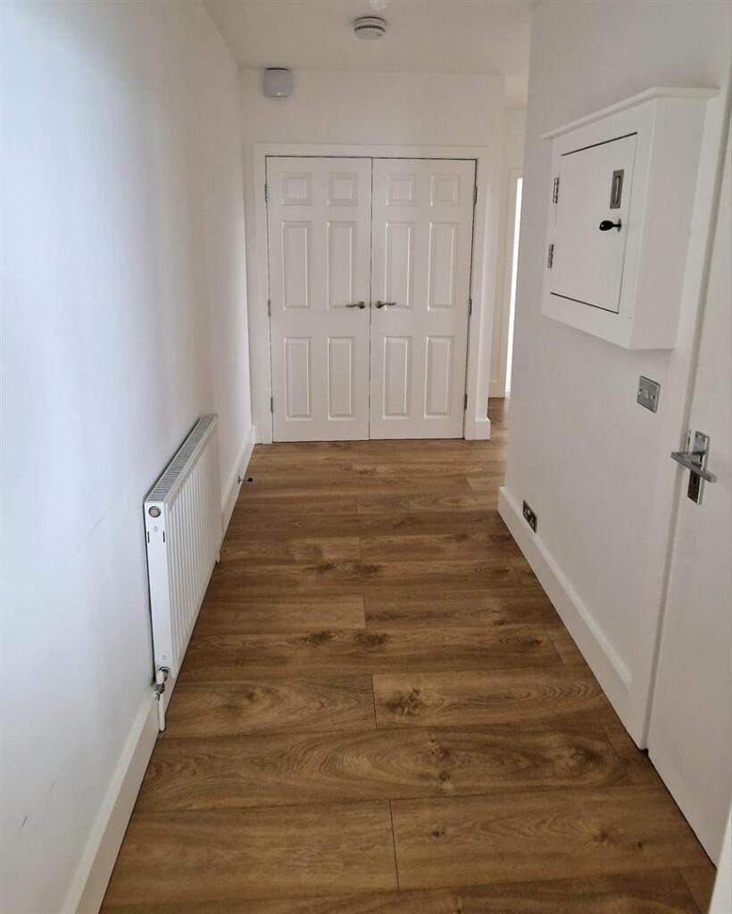 WhatsApp Image 2024-07-30 at 18.49.01_084aece4.jpg