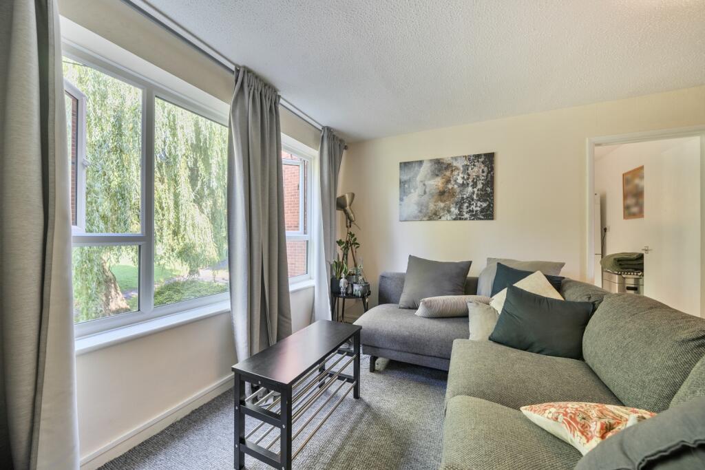 1327835-10-68834a0685dc3