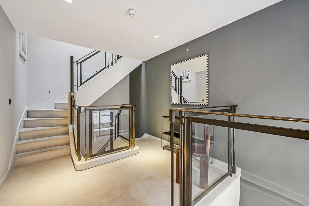 Entrance ~Hall