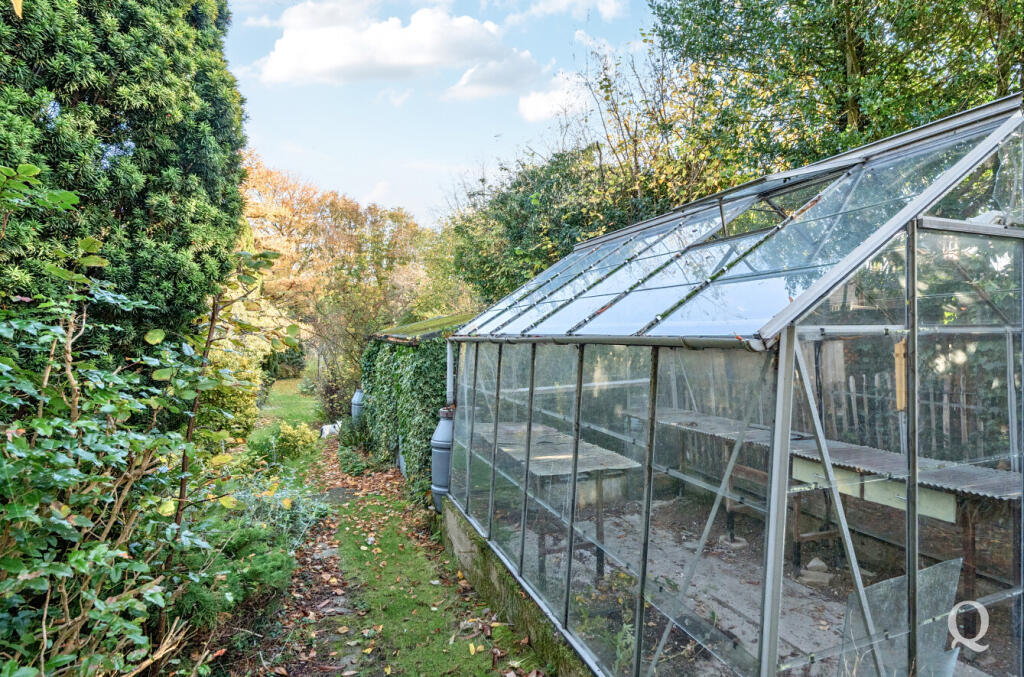 4f527667-e0d8-4b4...