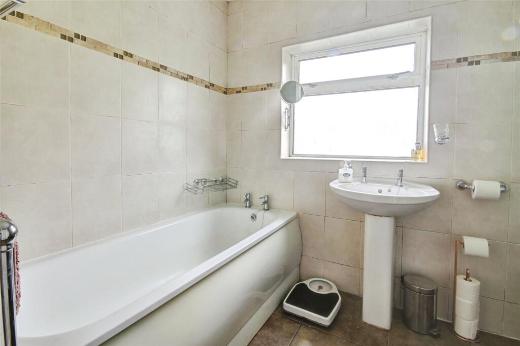 Bathroom 2