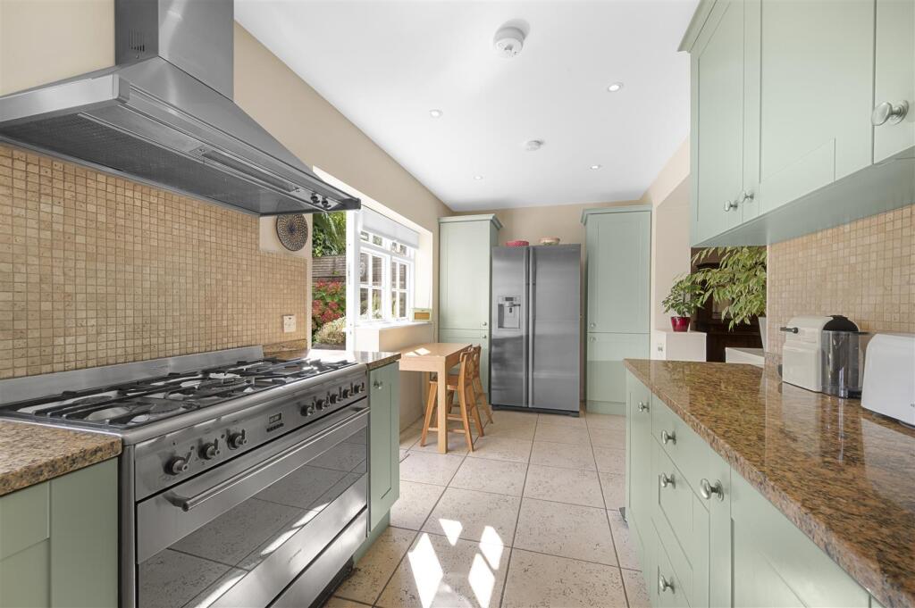 72_73 Denmark Road,14.jpg