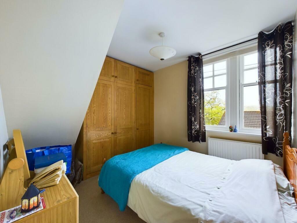 Bedroom 2.jpg