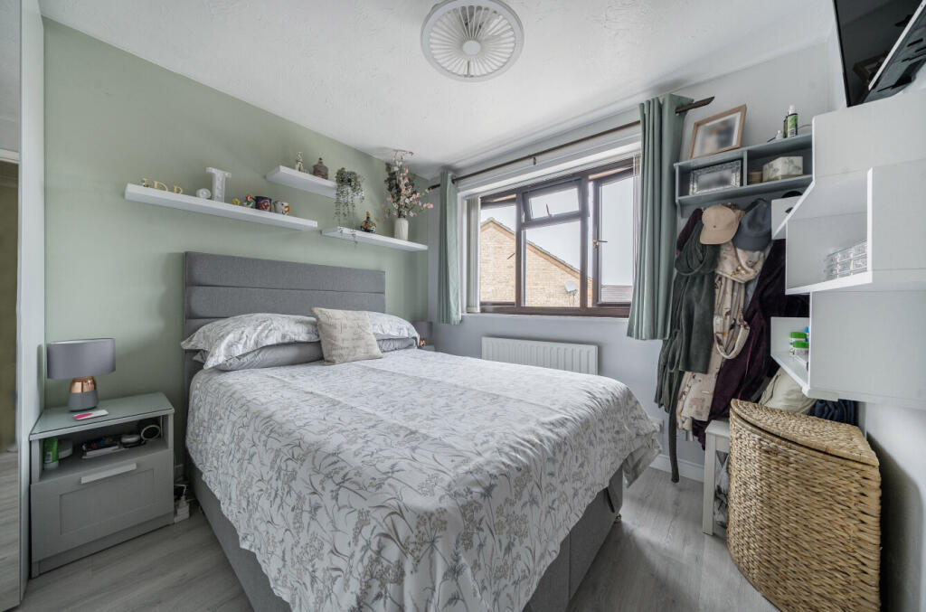 1343014-40-68ada1...