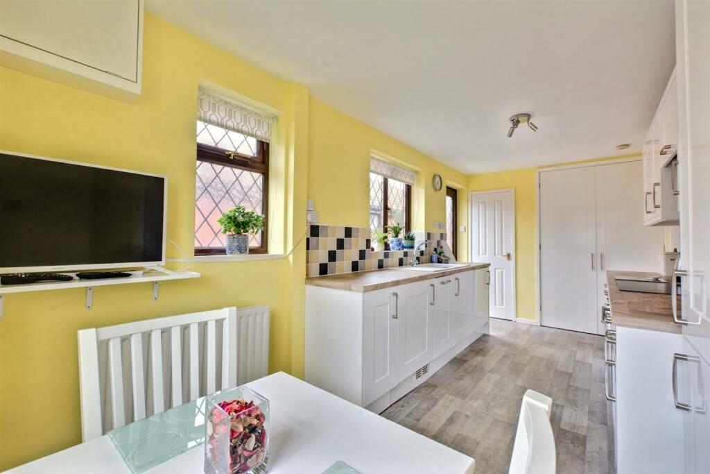 Breakfast Kitchen