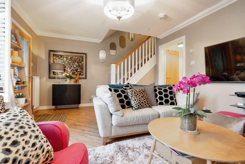 3westfarmavenue-23