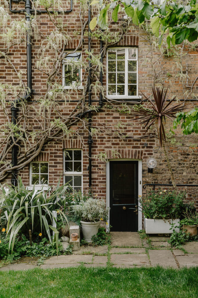 281818 - Northampton Park_High Res-18.jpg