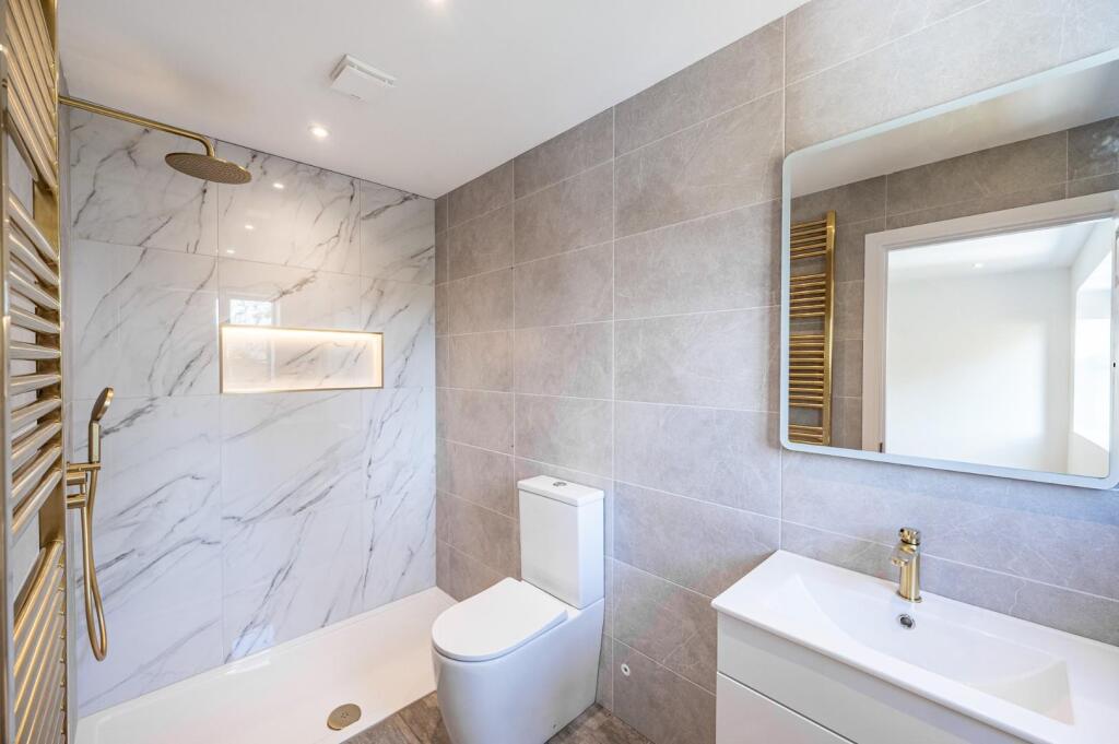 En-Suite Two
