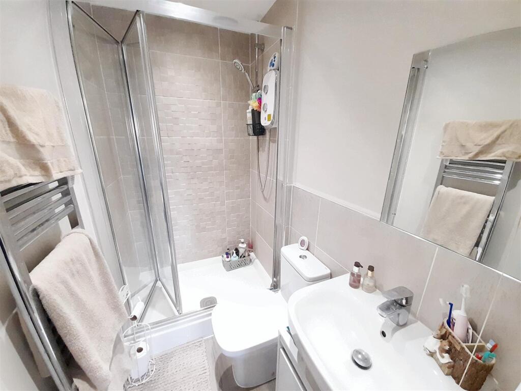 Ensuite