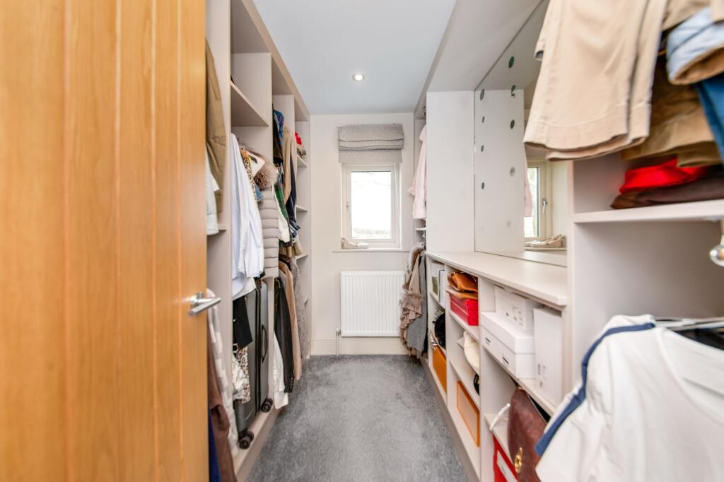 BEDROOM ONE DRESSING ROOM