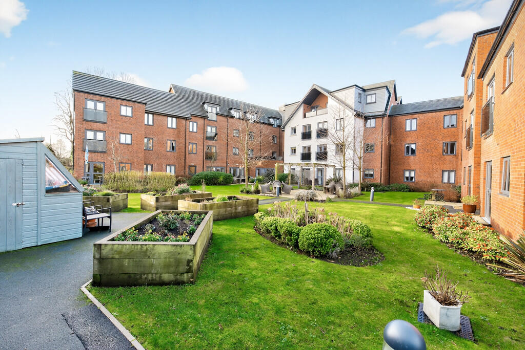 44 Wellington Par...