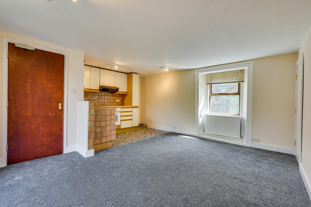 Kitchen / Sitting...