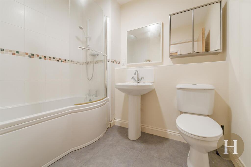 Hadleigh Estate Agents-8.jpg