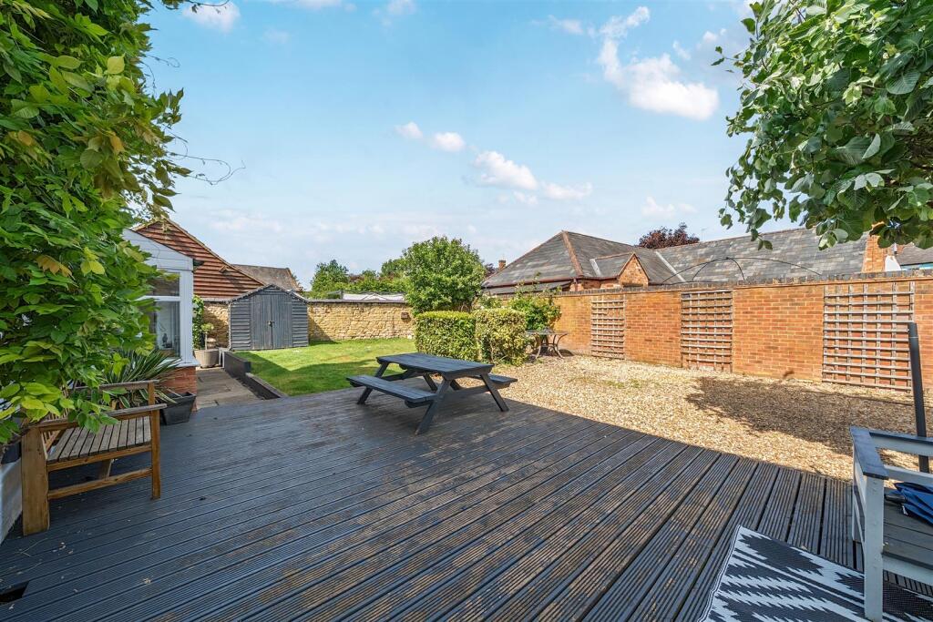 Rose Cottage, Browns Yard, Towcester (20).jpg