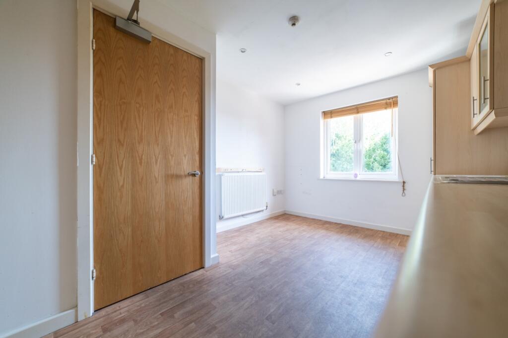 Call 02920 454555 to secure your viewing_11