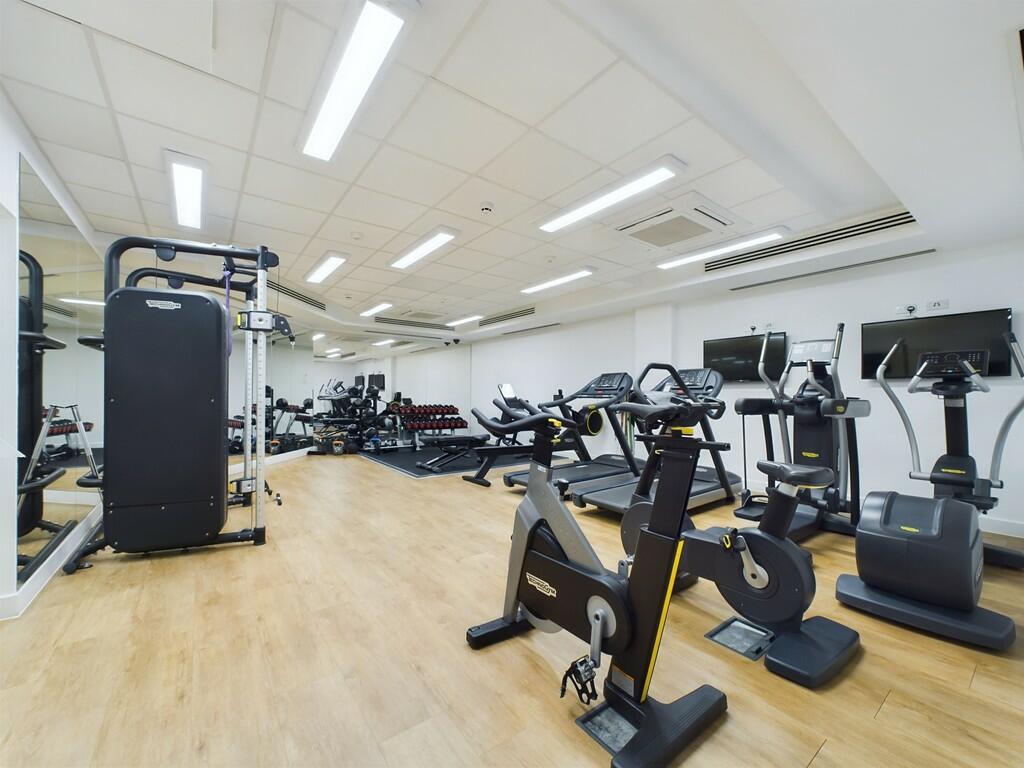 CAM02337G0-PR0168...