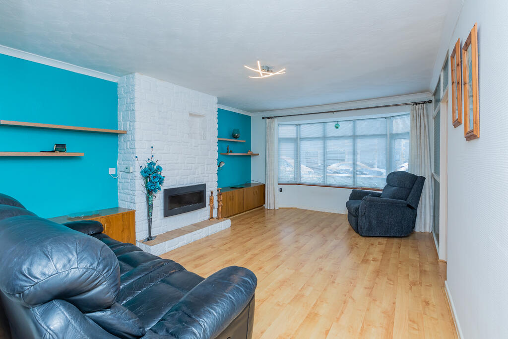 36 Shrubbery Road -1