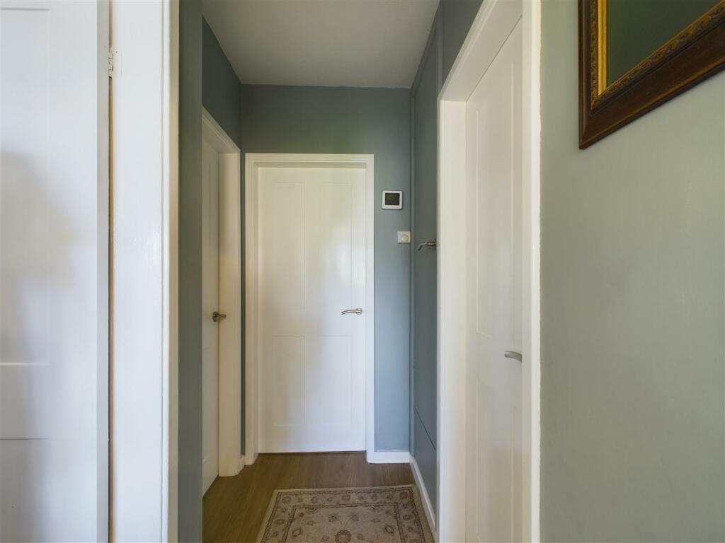INNER HALLWAY