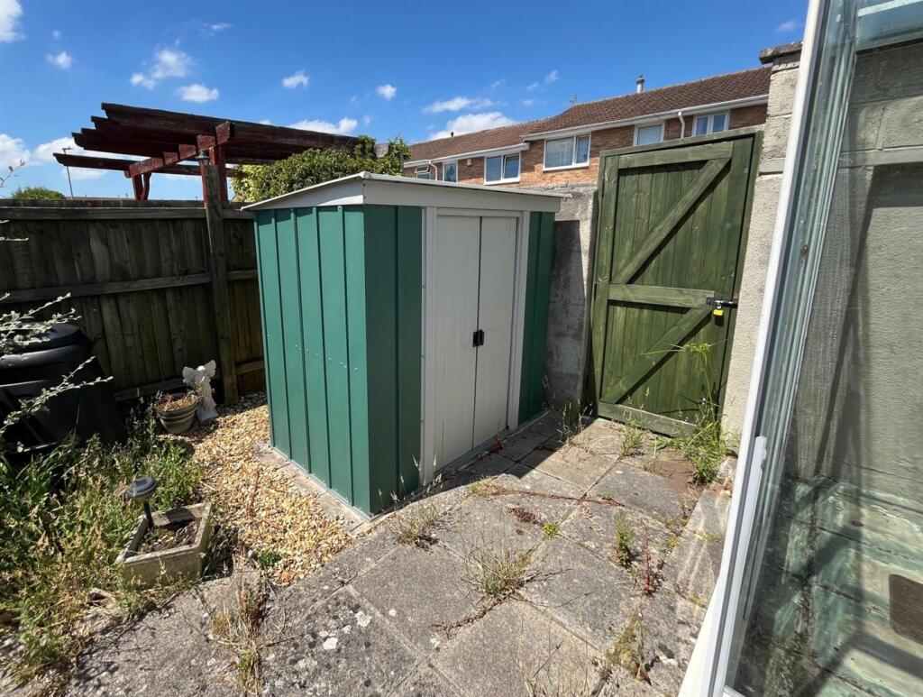 Garden storage.jpg