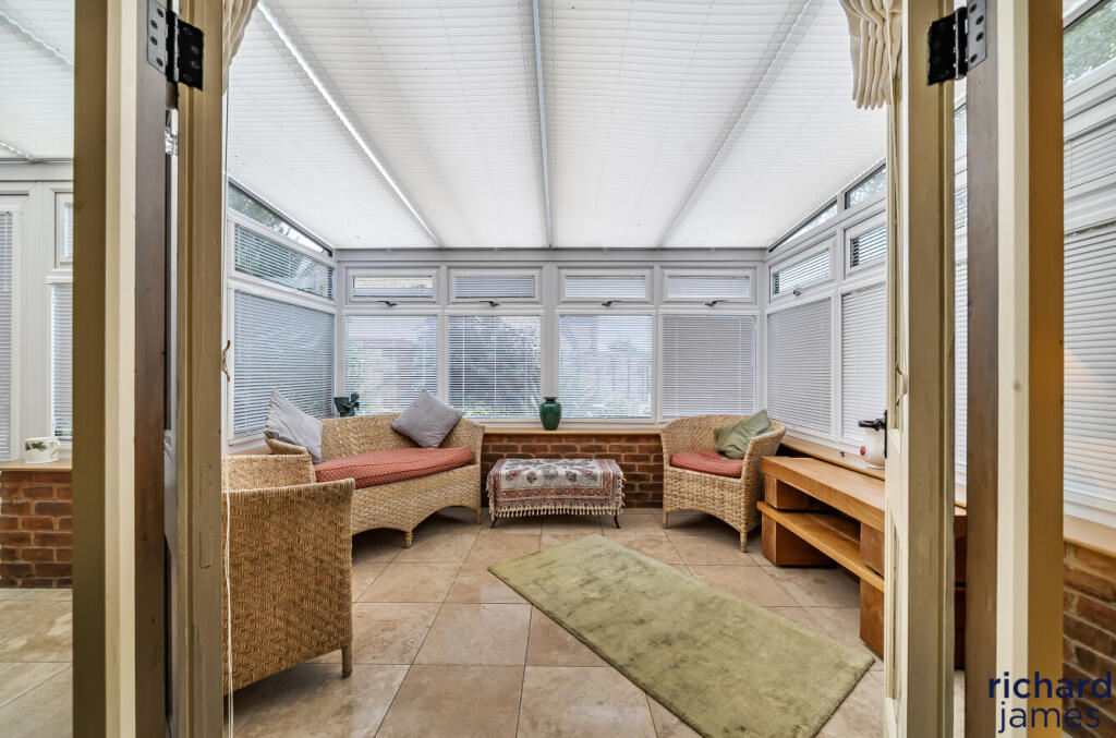 3950f34daba6406b856419e5970ab6c6