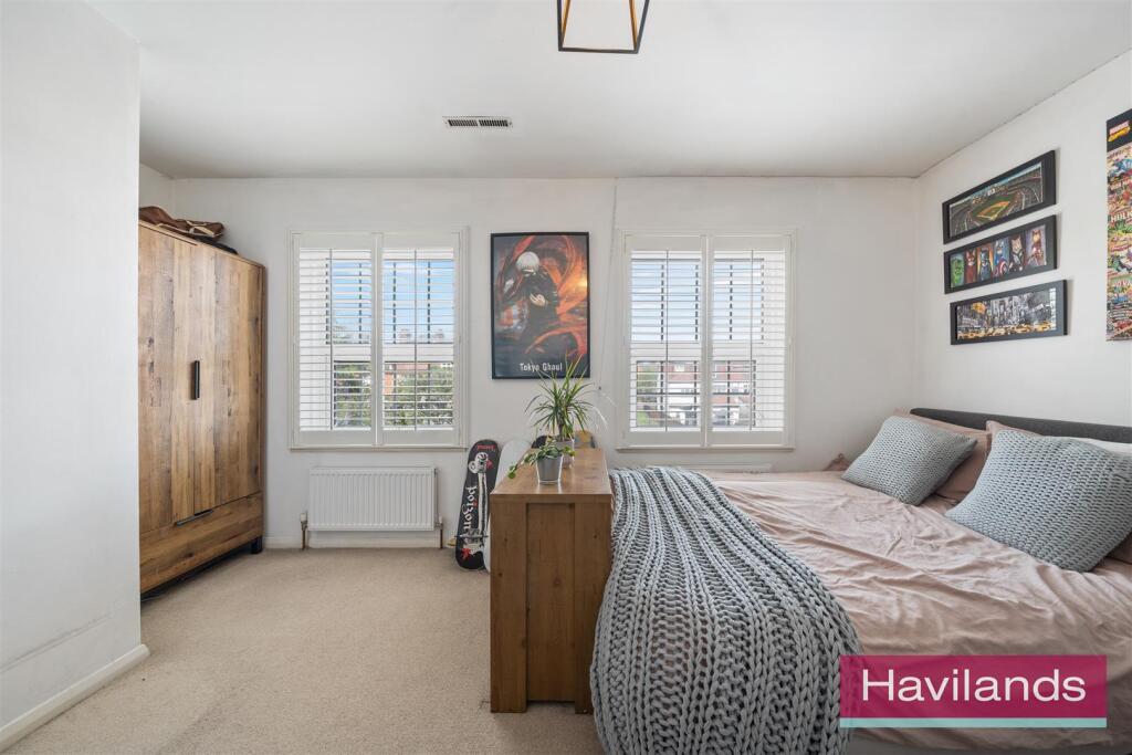 Blenheim Close-6.jpg