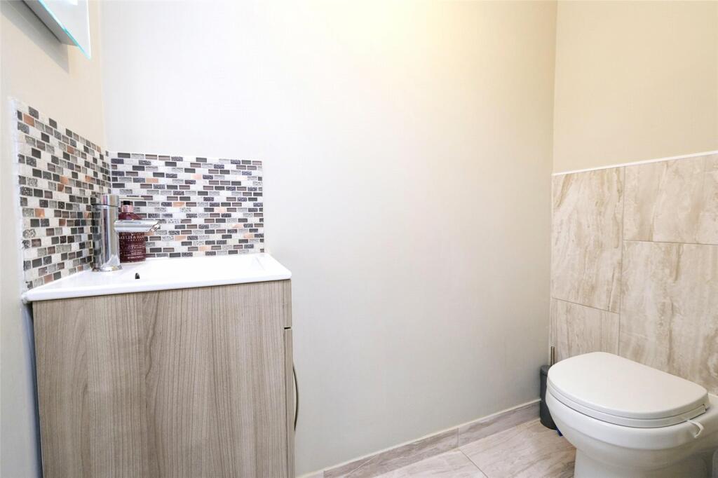 Toilet