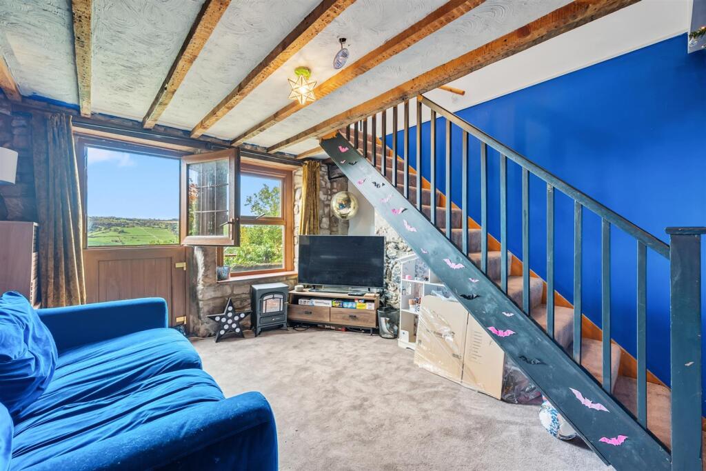 Sitting Room  .jpg