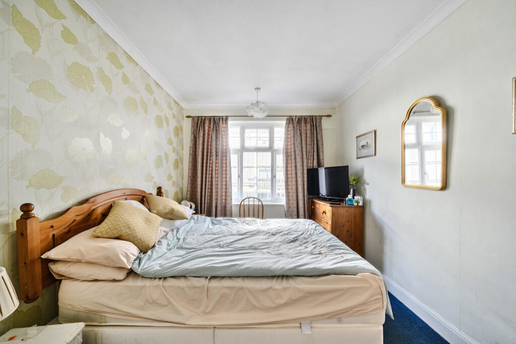 1311318-8-6851b72...