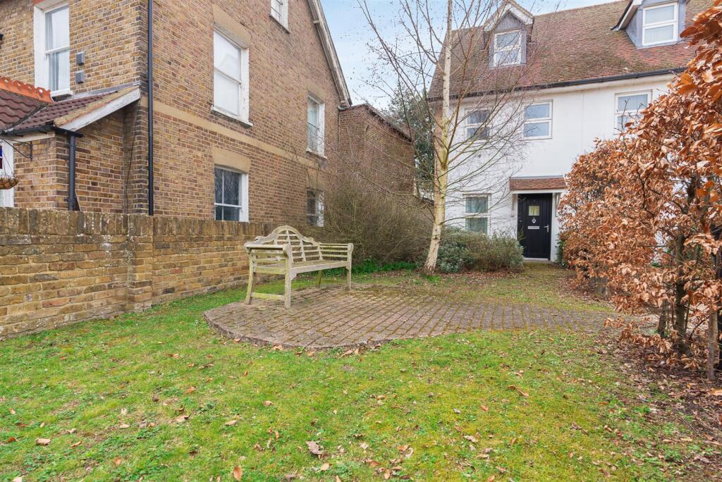 Blacksmiths Court-9.jpg