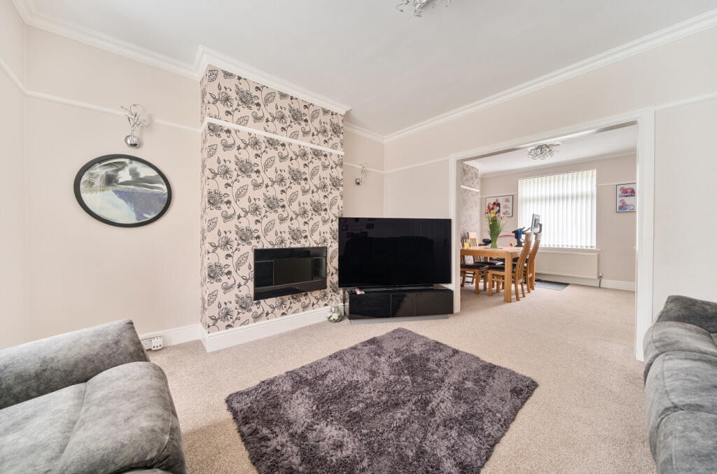 1332259-7-68909ec...