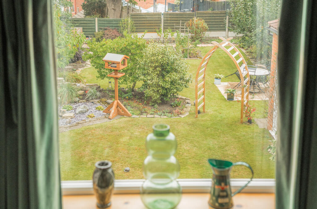 1347848-19-68b98e...