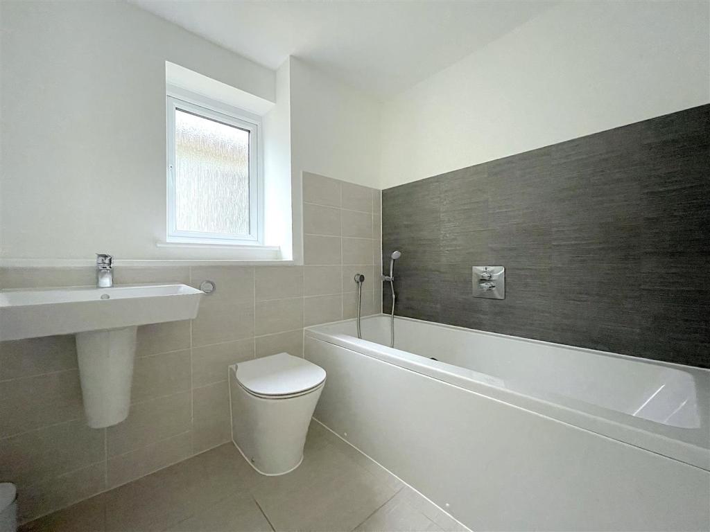 Bathroom.jpeg