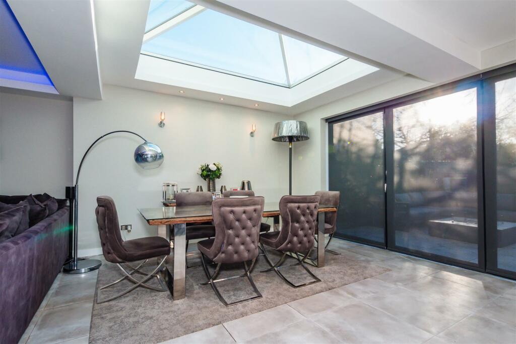Open Plan Living Dining Kitchen 12