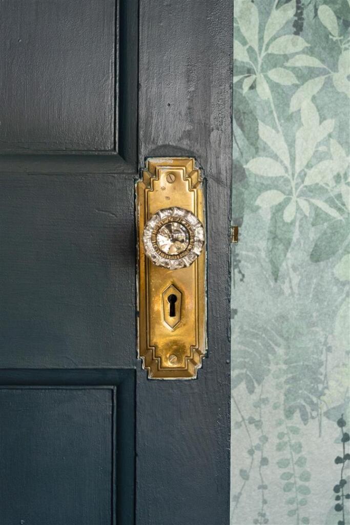 Detail-1.jpg