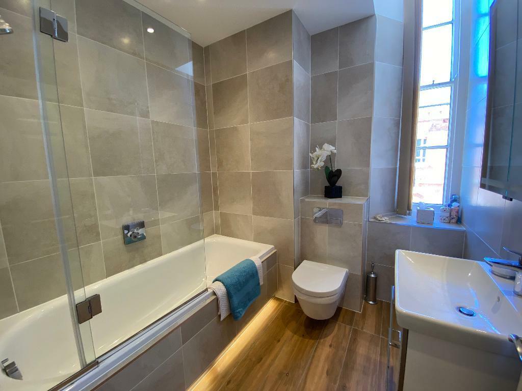 Modern bathroom